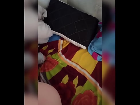 ❤️ منهنجي روم ميٽ گهر ۾ اڪيلي رهي ٿي ڇاڪاڻ ته هن جو مڙس موڪلن تي وڃي ٿو ۽ مان موقعو وٺان ٿو ته هن کي چوسان ۽ هن جي گدا کي کير سان ڀريان. ❤❌ تي sd.doujin-sexy.ru